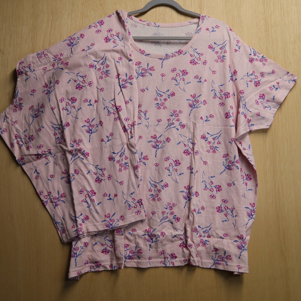 Dreams & Co Pink Floral Cotton Pajama Set 2X 26/28 Short Sleeve Crop Pants